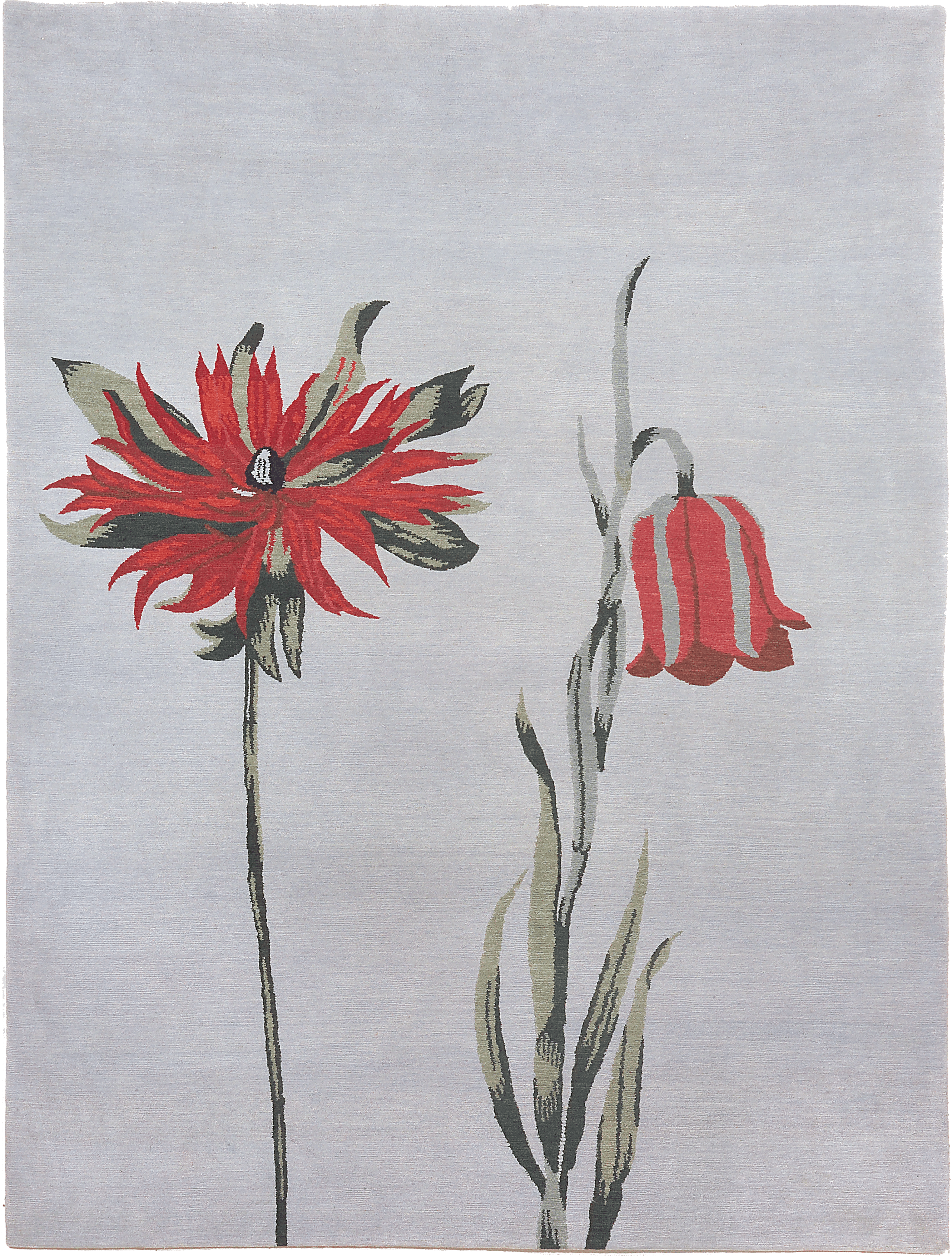 Geba Teppich "Tribu" mit 2 Blumen in Rot auf grauem Hintergrund, aus Nepal, 100 Knoten, gefertigt aus tibetischer Hochlandschafwolle - Produktbild - Geba Teppich