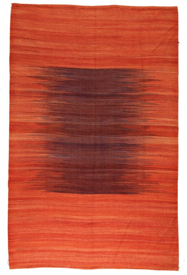 Kelim in oranger Grundfarbe, mittig platzierter Kubus in braun-rote der seitlich farblich ausfranst, aus Afghanistan, gefertigt aus Schafwolle - Produktbild - Geba Teppich