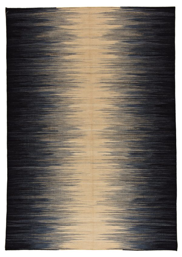 Kelim mit doppelten Verlauf nach außen, von beige in der Mitte zu dunkelblau, aus Afghanistan, gefertigt aus Schafwolle - Produktbild - Geba Teppich